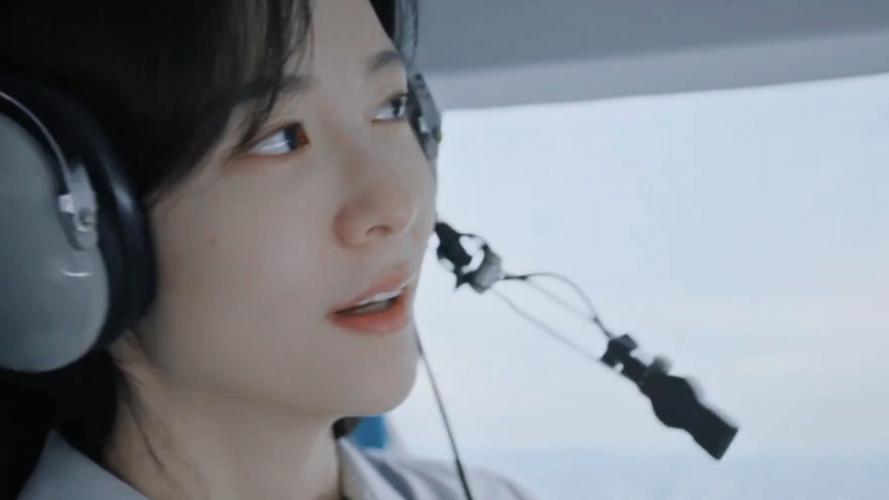 宋仲基朴智贤2027新剧Love Cloud!管制官与超能力女机长爆笑恋爱